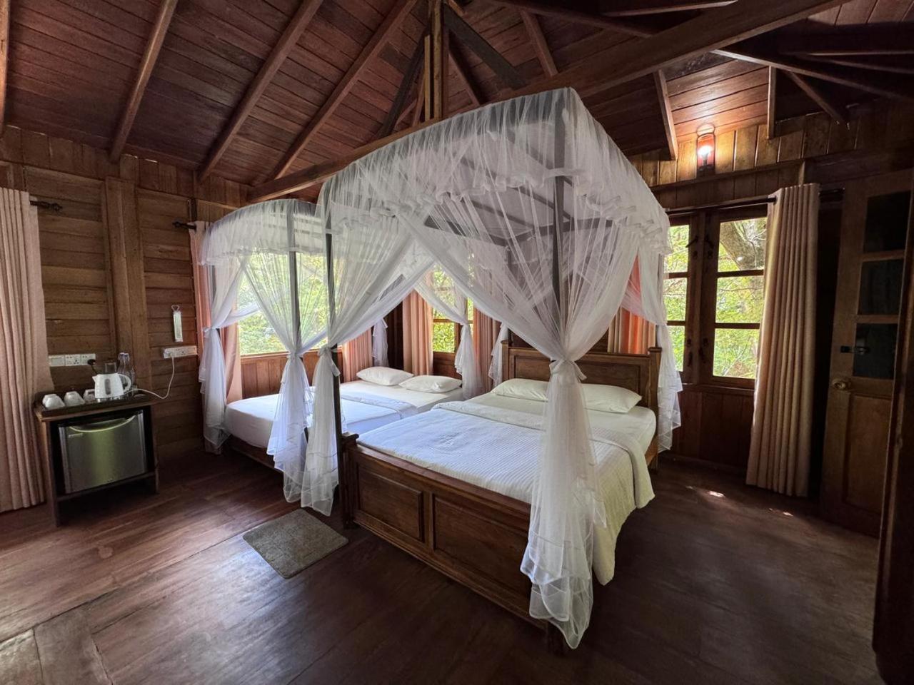 Habarana Tree House Mutu Village エクステリア 写真
