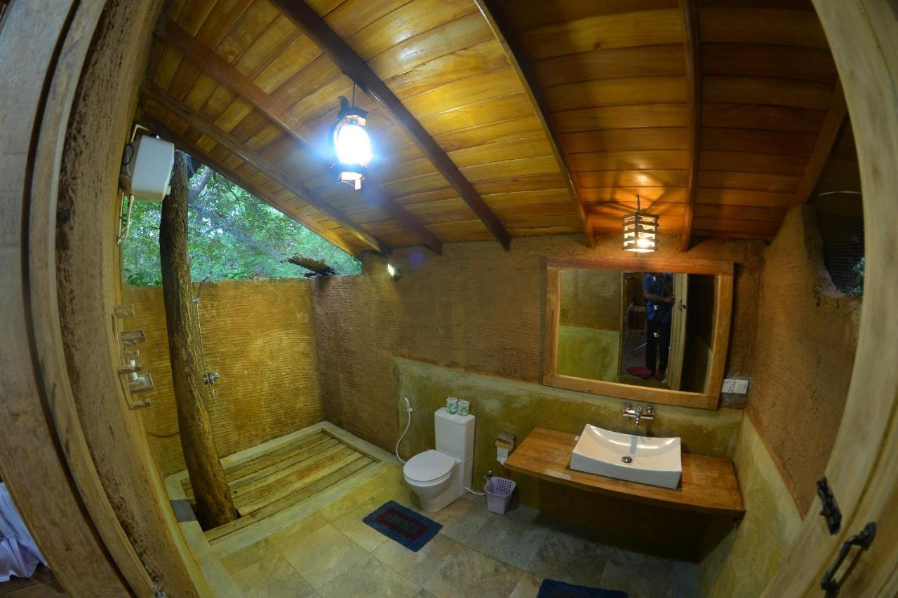 Habarana Tree House Mutu Village エクステリア 写真