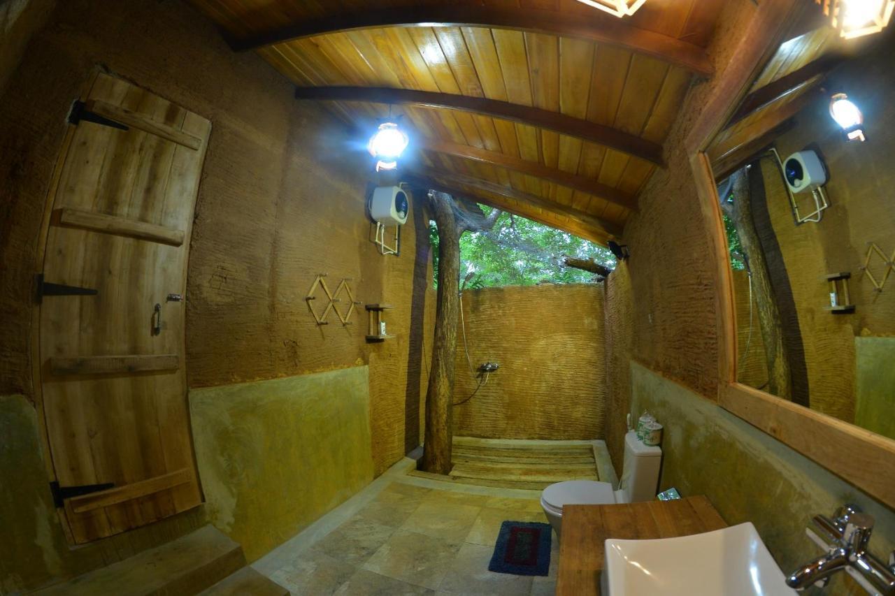 Habarana Tree House Mutu Village エクステリア 写真